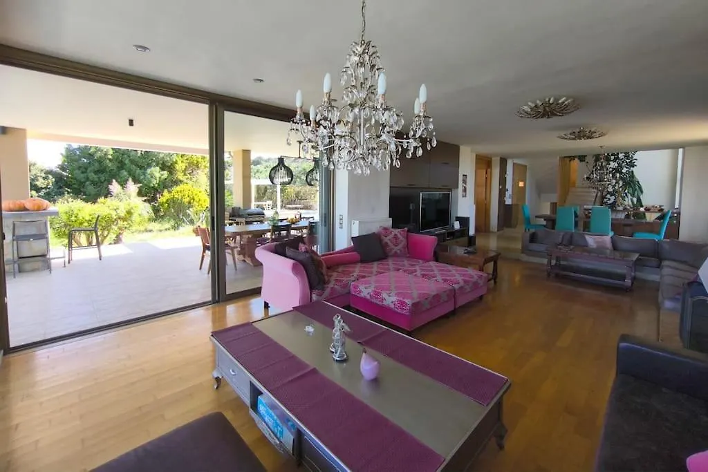 Villa Mirtylla Luxury Retreat W Pool, Bbq And Gym Heraklion