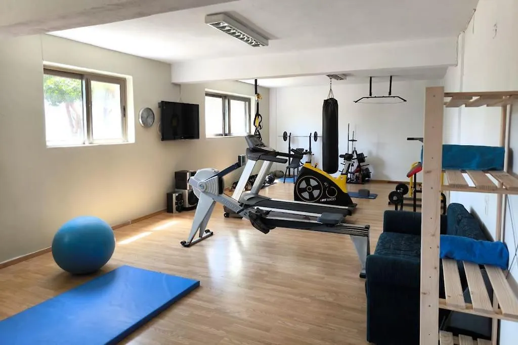 Villa Mirtylla Luxury Retreat W Pool, Bbq And Gym Heraklion