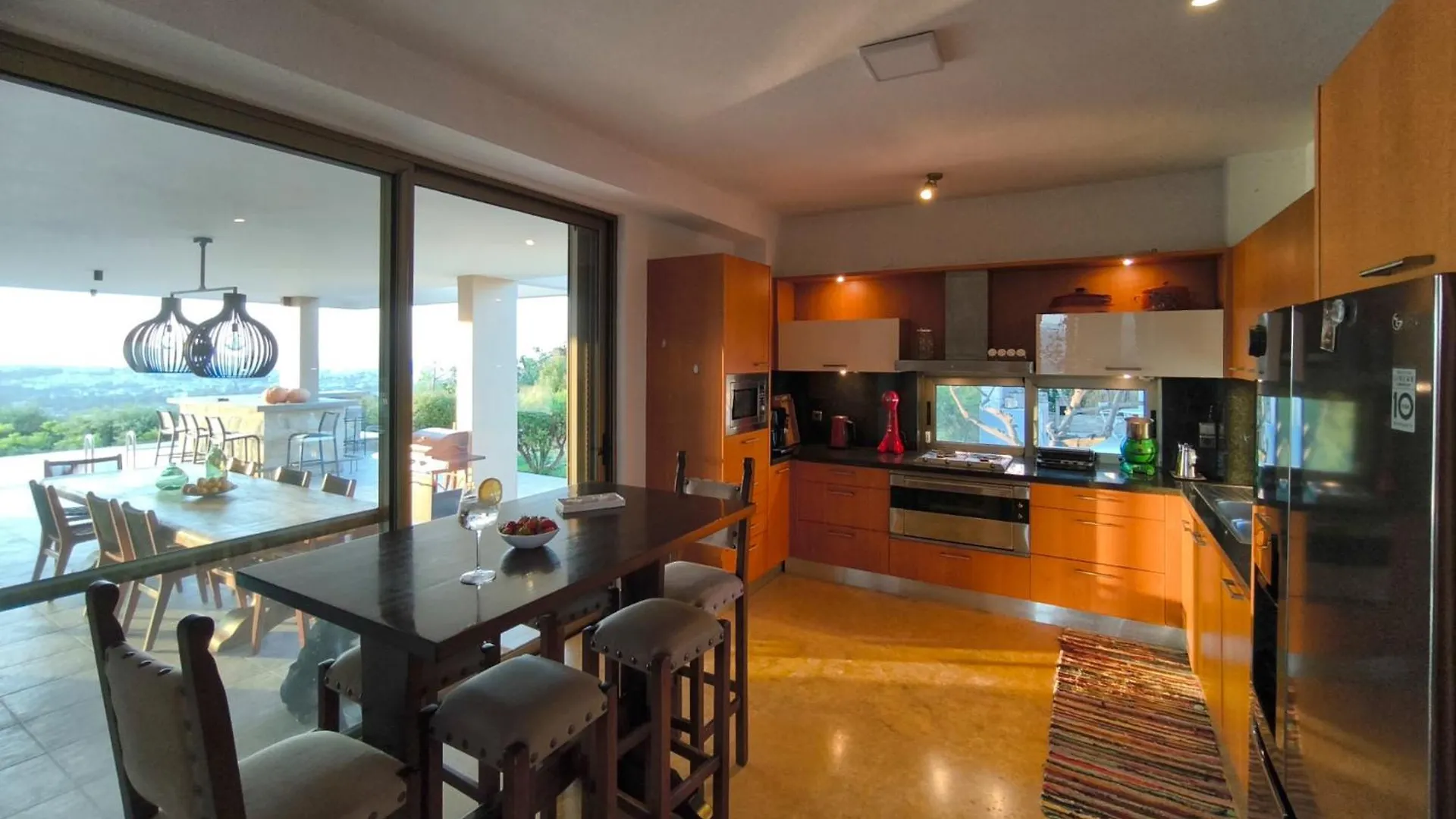 Villa Mirtylla Luxury Retreat W Pool, Bbq And Gym 伊拉克利翁