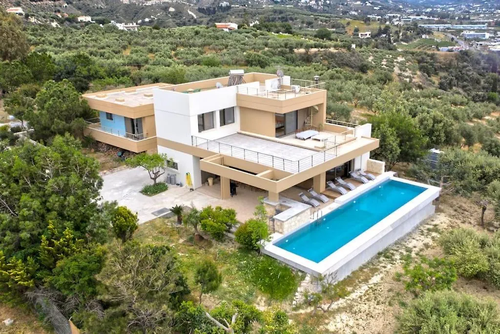 Villa Mirtylla Luxury Retreat W Pool, Bbq And Gym 伊拉克利翁 希腊